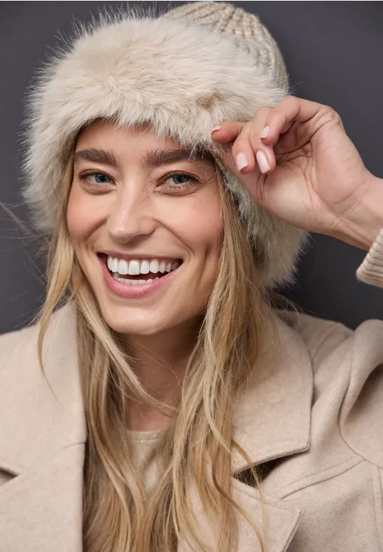 Čiapka piesková Street One