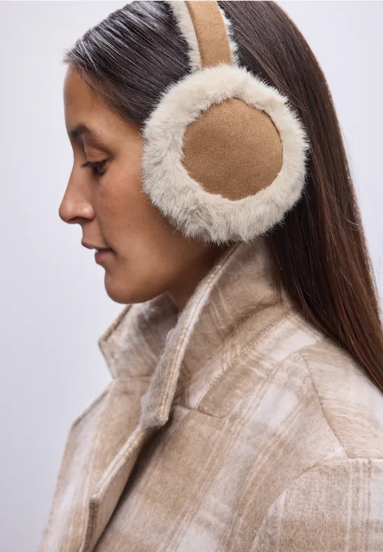 Náušníky piesková Street One