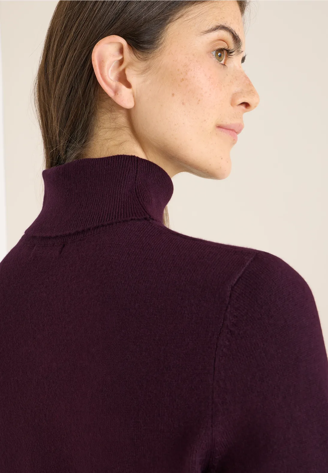 Šaty bordová Cecil