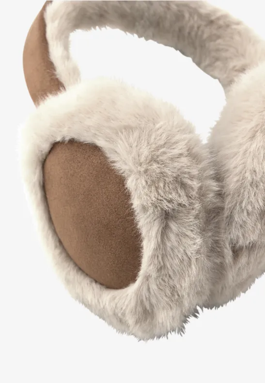 Náušníky piesková Street One